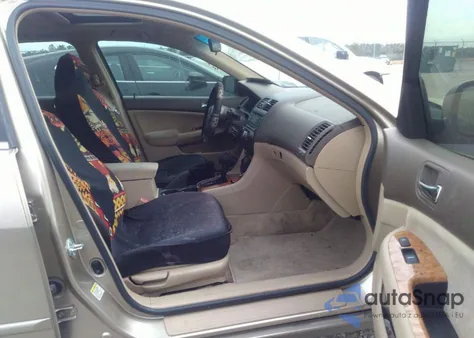 2005 Honda Accord 2.4 Ex z USA, uszkodzony, nr VIN 1HGCM56745A075063